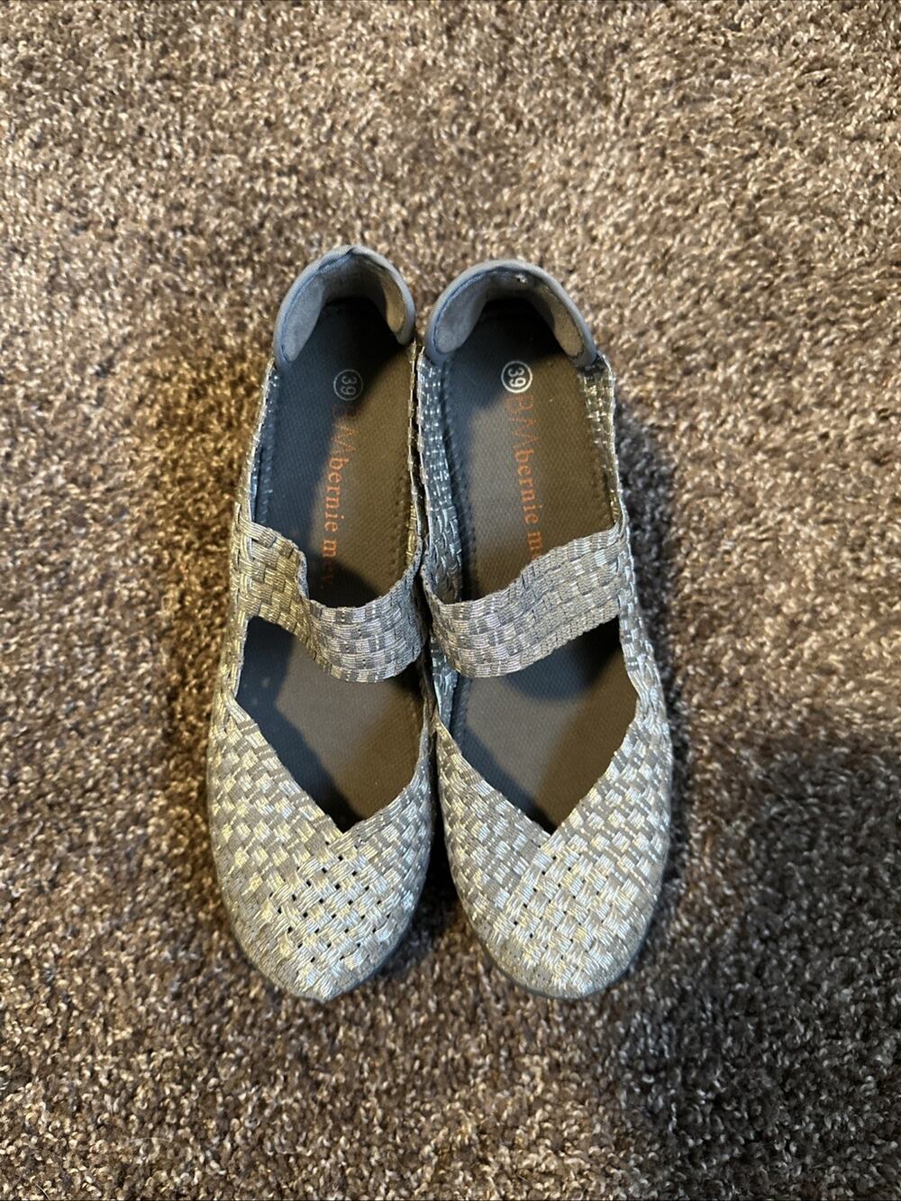 Bernie Mev Comfi Pewter Woven Comfort Mary Jane Wedge Shoes Women 8.5 39 NEW